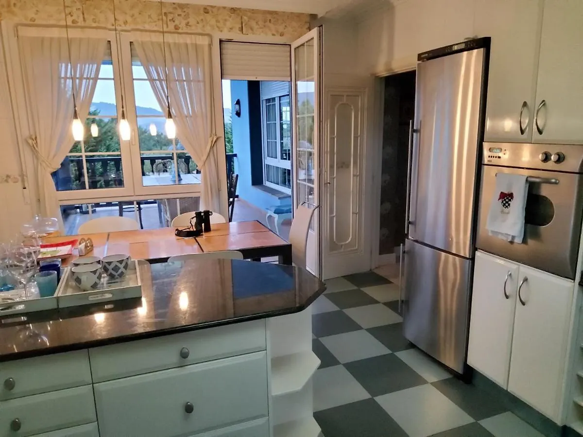 Holiday home Villa En Urdaibai